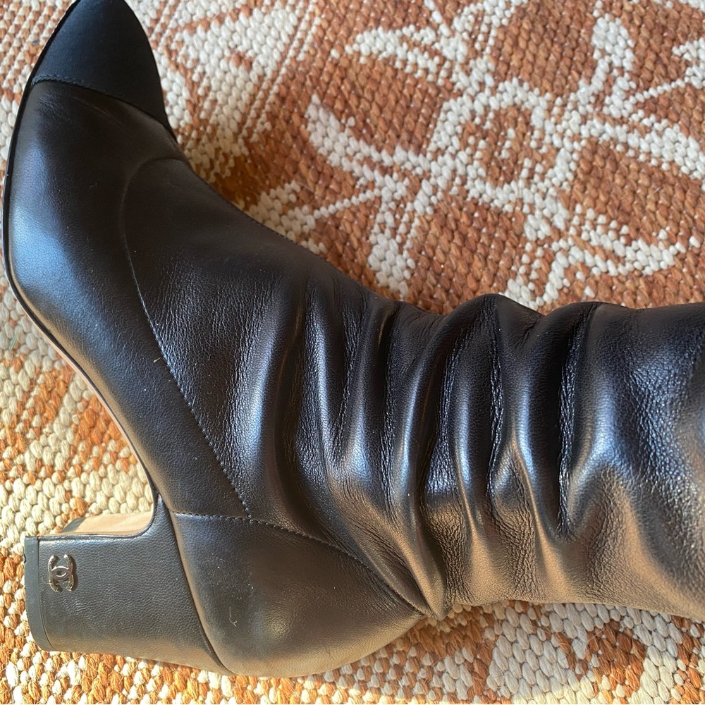 CHANEL Black Soft Lambskin Knee Heeled Boots - Picture 10 of 15